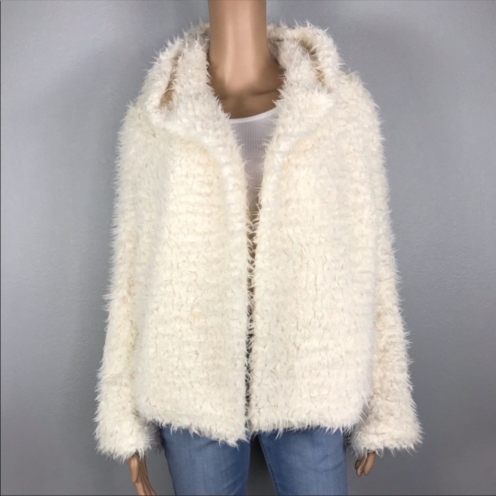 Hooded faux fur jacket